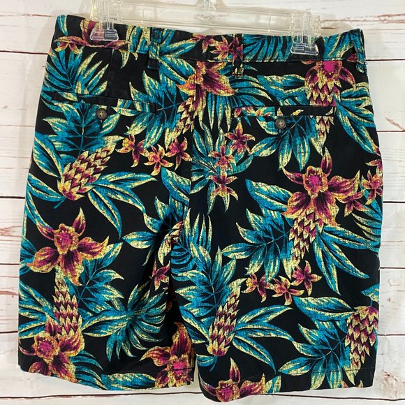 George Black Multicolor Floral Print Bermuda Shorts NWOT Women's Size 32 Small - Picture 9 of 12